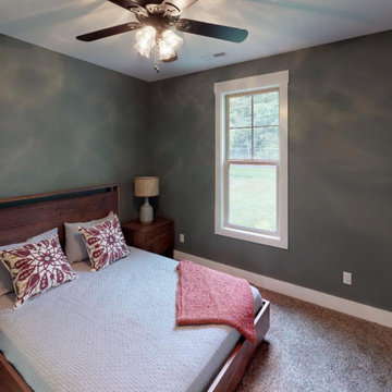 HENDERSONVILLE PROPERTY
