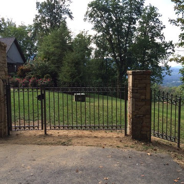 Waynesville NC Entry gates and iron fence