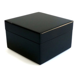 Pacific Connections lacquer box with lid - Home Decor