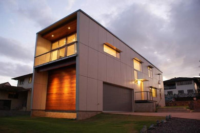 This is an example of a modern exterior in Hawaii.