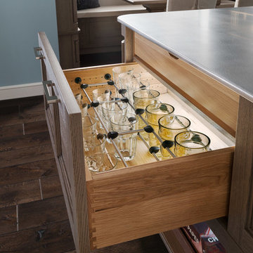 Edison Heights Kitchen - Island Glasses Drawer LED Cabinet
