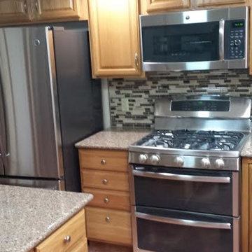 Kitchen Renovation Photos, Countertops done in Silestone, Sienna Ridge