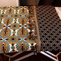 Edhart Living Room and Dining Space - Decorative Pillows