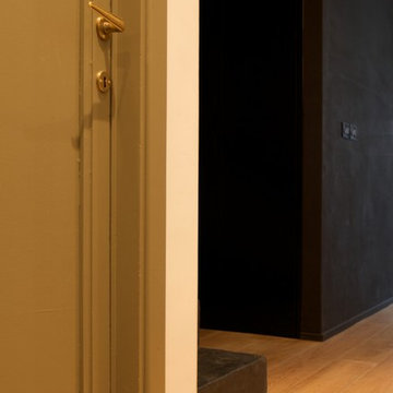the cube. apartment in tuscany. renovation
