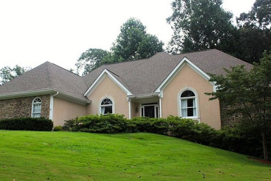 One-story concrete exterior home photo in Atlanta
