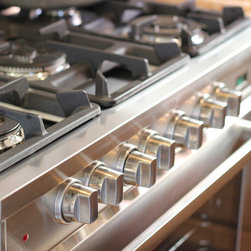 Verona Ranges in Kitchen Environments - Products