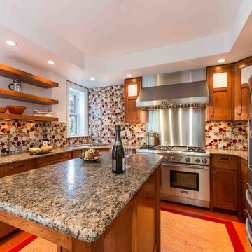 Traditional Contemporary Kitchen