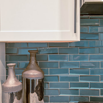 Blue Island Kitchen Renovation : Before & After
