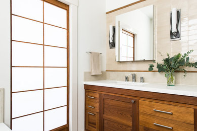 Bathroom - modern bathroom idea in San Francisco