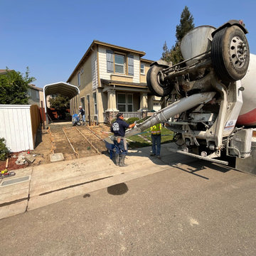 concrete driveway & walkway
