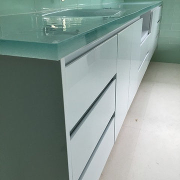High Gloss Contemporary Miami Bathroom
