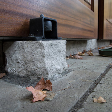 Stone House ---Enclosed Porch
