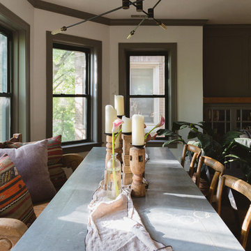 My Houzz: Couple Put a Personal Stamp on Their Chicago Condo