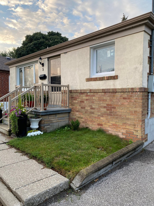 What color to paint stucco?