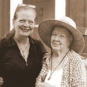 Roberta Hess Calhoun's photo