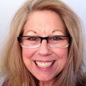Roxann Davis's photo