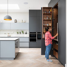Orchard walls kitchen around chimney