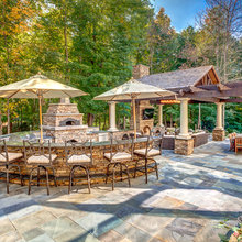 outdoor kitchen