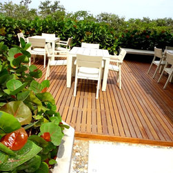 Cabo Tortuga I - Deck Tiles And Planks