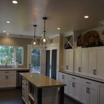Transitional Kitchen Menlo Park