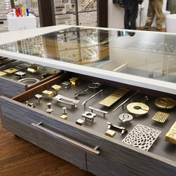 Cabinet Hardware - Cabinet And Drawer Hardware