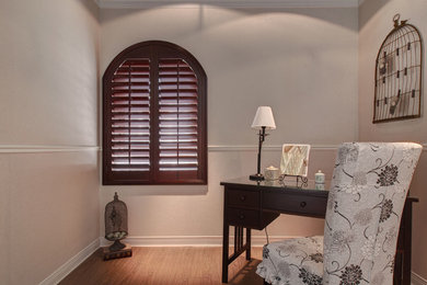 Inspiration for a contemporary home office remodel in Dallas