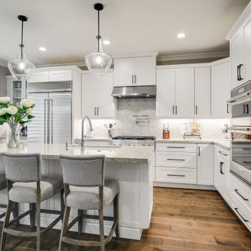 Classic White Modern Kitchen