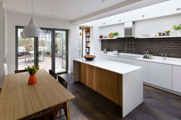 Contemporary Kitchen by Brian O'Tuama Architects