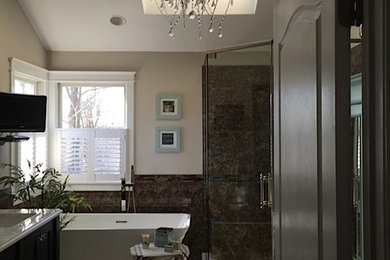 Inspiration for a transitional bathroom remodel in Philadelphia