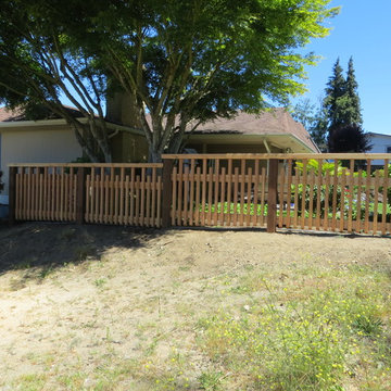 Skip tooth cedar fence