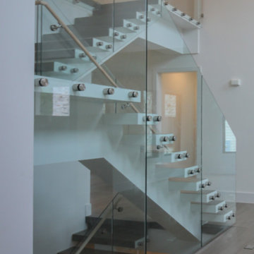 Project #80 | Mono-Beam Staircase with Glass Panels