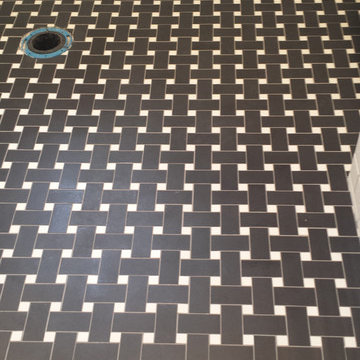 Black & White Bathroom Remodel