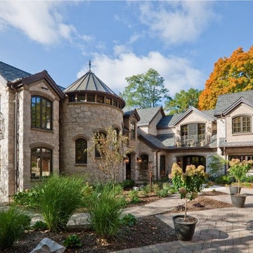 Promenade Tumbled Thin Stone Veneer Exterior Masonry