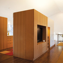 kitchen/entry way
