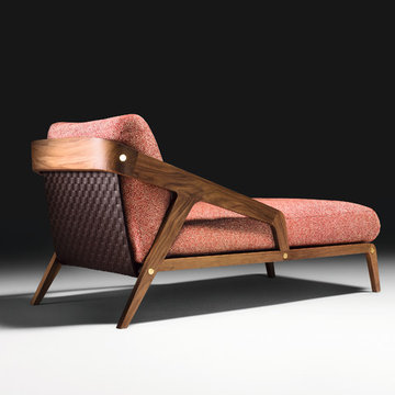 Contemporary Walnut Italian Designer Chaise Longue