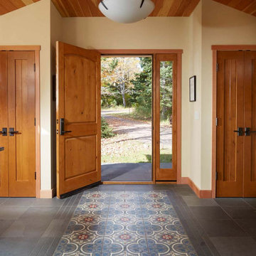 Lake Spirit Retreat: Entry