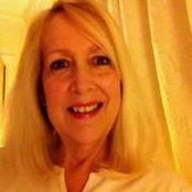Lynne Crofts foto