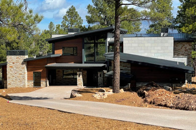 Pine Canyon Residence