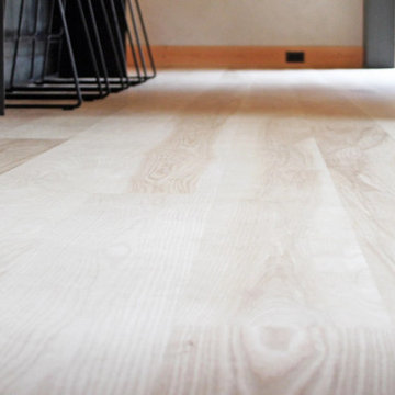Select Ash Plank Flooring, Close Look at the Flooring