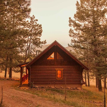 Casita Log Cabin in the Sangre de Cristos