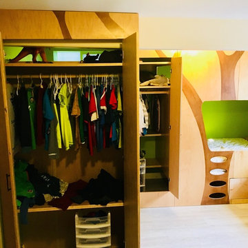 Contemporary pod style kids beds