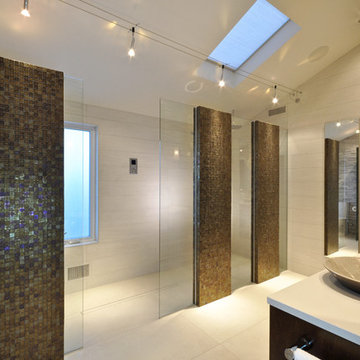 Kestrel Modern Bathroom