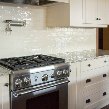 Sydenham Cozy Country Kitchen