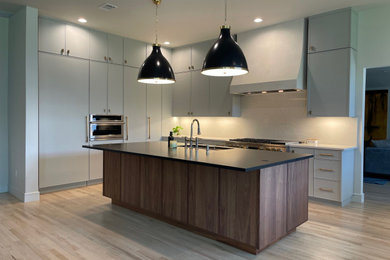 Inspiration for a contemporary kitchen remodel in Dallas