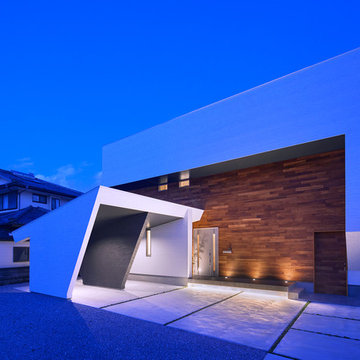 I3 -House「丘の上にある造形」