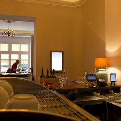 DIRROR within commercial spaces - Home Electronics