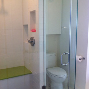 Crisp, Clean & Green Bath