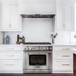 Summit, NJ &ndash; Transitional &ndash; Kitchen Cabinetry - Kitchen Cabinetry
