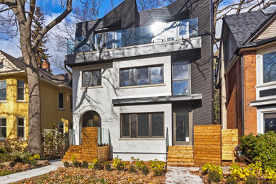 Inspiration for a scandinavian exterior home remodel in Toronto