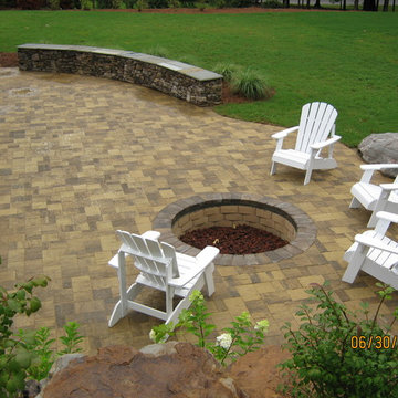 Patios, Fire Pit & Seat Wall